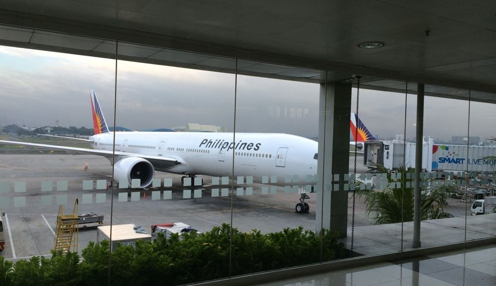 マニラ空港にてフィリピン航空で日本に帰ります