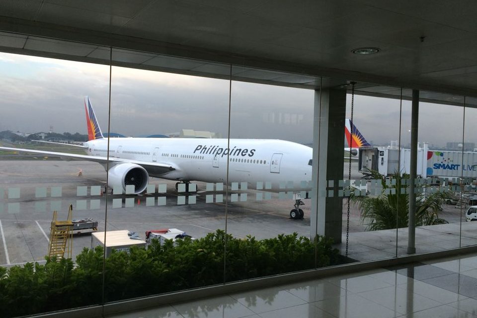 マニラ空港にてフィリピン航空で日本に帰ります